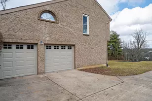 9754 Windsor Way, Florence, KY 41042 - Photo 5