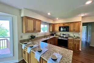 9754 Windsor Way, Florence, KY 41042 - Photo 17