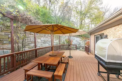 1199 Devou Woods Drive, Covington, KY 41011 - Photo 41