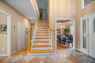 1199 Devou Woods Drive, Covington, KY 41011 - Photo 9