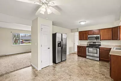 6 Spruce Drive, Florence, KY 41042 - Photo 3