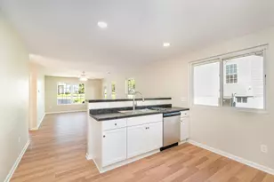 88 Goodridge Dr, Florence, KY 41042 - Photo 9