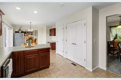 2057 Glenview Drive, Hebron, KY 41048 - Photo 11