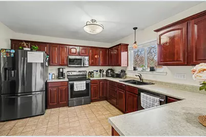 2057 Glenview Drive, Hebron, KY 41048 - Photo 9