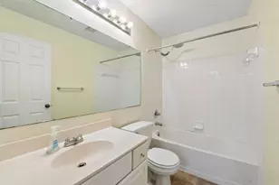 2097 Clareglen Dr, Crescent Springs, KY 41017 - Photo 13