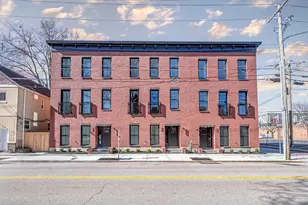 328 Washington Ave, Newport, KY 41071 - Photo 1