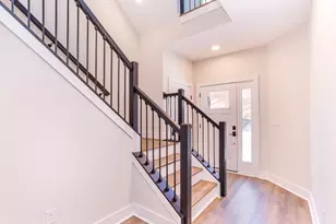 328 Washington Ave, Newport, KY 41071 - Photo 17