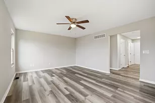 149 Hitching Post Pl, Florence, KY 41042 - Photo 17