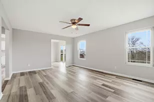 149 Hitching Post Pl, Florence, KY 41042 - Photo 3