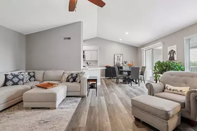 200 S Watchtower Drive #303, Wilder, KY 41076 - Photo 3