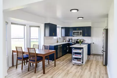 674 Elyse Way, Florence, KY 41042 - Photo 3