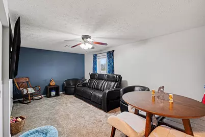 8780 Sentry Drive, Florence, KY 41042 - Photo 17