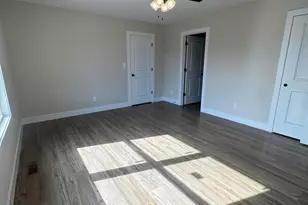 180 Saddlebrook Ln, Dry Ridge, KY 41035 - Photo 9