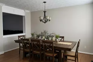 2666 Edenbridge Ct, Burlington, KY 41005 - Photo 3