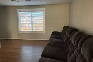 2666 Edenbridge Ct, Burlington, KY 41005 - Photo 9