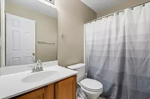 1065 Wellington Dr, Alexandria, KY 41001 - Photo 11