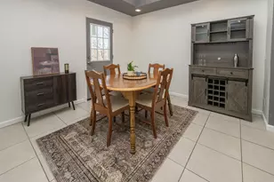 581 Valley View Dr, Taylor Mill, KY 41015 - Photo 9