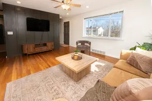 581 Valley View Dr, Taylor Mill, KY 41015 - Photo 3