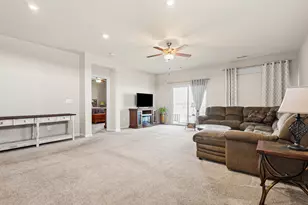 404 Aintree Dr, Walton, KY 41094 - Photo 9