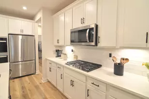 1644 Creekwood Ct, Hebron, KY 41048 - Photo 13