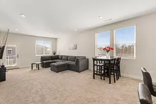 713 Somerset Blvd, Florence, KY 41042 - Photo 11