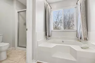 1233 Mesa Dr, Erlanger, KY 41018 - Photo 15