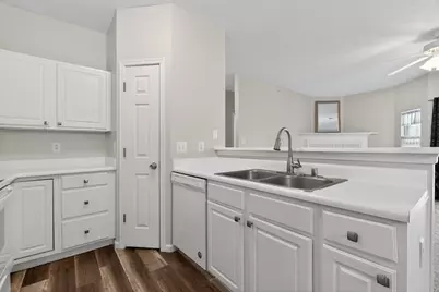 147 Saddlebrook Lane #583, Florence, KY 41042 - Photo 3