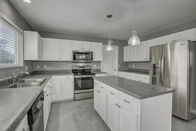 1045 Bloomfield Court, Hebron, KY 41048 - Photo 9