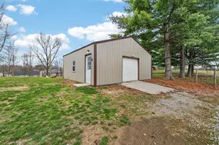 3042 Sugar Camp Rd, Covington, KY 41017 - Photo 9