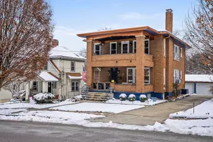 910 Terrace Dr, Park Hills, KY 41011 - Photo 1