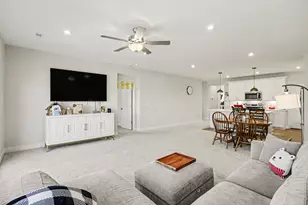 312 Cornwall Dr, Florence, KY 41042 - Photo 5