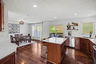 126 Brushwood Drive, Fort Thomas, KY 41075 - Photo 9