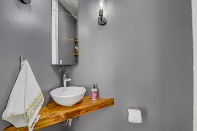 562 E 4th Street E, Newport, KY 41071 - Photo 17