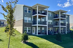 2506 Crosshill Dr, Crescent Springs, KY 41017 - Photo 5