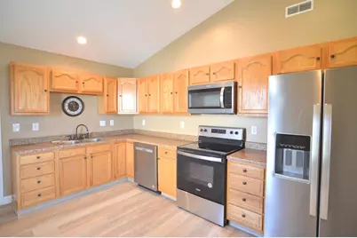 304 Brentwood Drive, Dry Ridge, KY 41035 - Photo 9