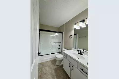 410 Lakeview Drive #11, Wilder, KY 41071 - Photo 35