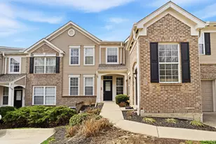 562 Rivers Breeze Dr, Ludlow, KY 41016 - Photo 1