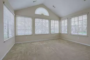 9186 Royal Oak Ln, Union, KY 41091 - Photo 11