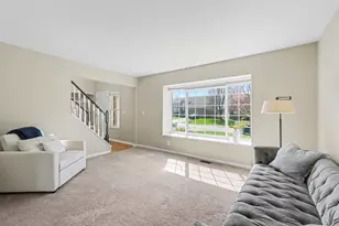 8430 Woodcreek Dr, Florence, KY 41042 - Photo 9