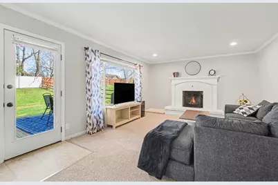 8430 Woodcreek Drive, Florence, KY 41042 - Photo 13