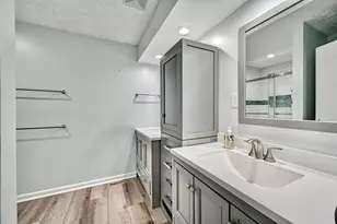 8657 Valleyview Dr, Florence, KY 41042 - Photo 21