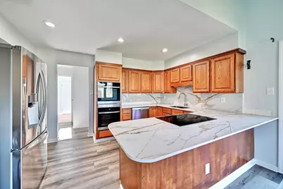 8657 Valleyview Drive, Florence, KY 41042 - Photo 17