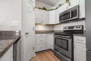 149 Saddlebrook Ln, Florence, KY 41042 - Photo 15