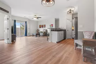 149 Saddlebrook Ln, Florence, KY 41042 - Photo 5