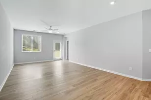 1321 Ruby Hill Ln, Florence, KY 41042 - Photo 3