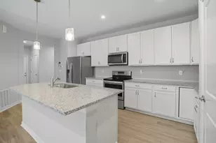 1321 Ruby Hill Ln, Florence, KY 41042 - Photo 7