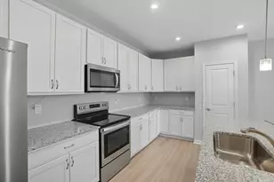 1321 Ruby Hill Ln, Florence, KY 41042 - Photo 9