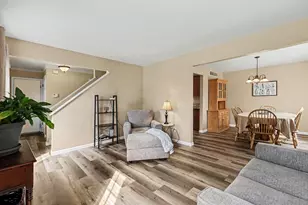 1590 Poplar Ridge Ct, Florence, KY 41042 - Photo 3