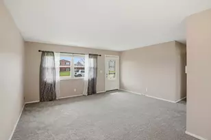 8 Tripoli Ln, Fort Mitchell, KY 41017 - Photo 7