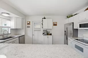 713 S Grand Ave, Fort Thomas, KY 41075 - Photo 9